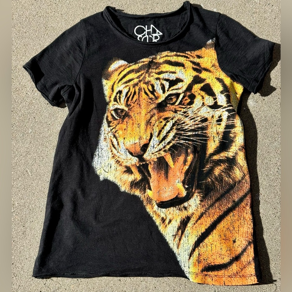 Chaser Tiger tee